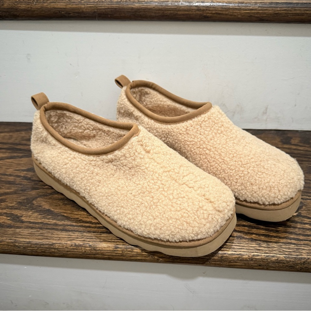 WeWoreWhat slip on Sherpa shoe